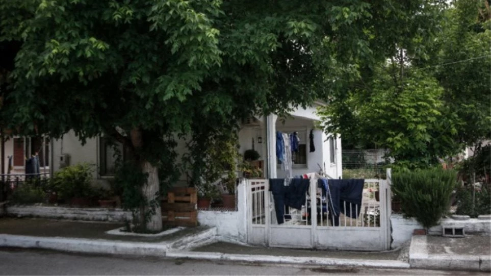 Συγκλονιστικές μαρτυρίες για τον συζυγοκτόνο στα Τρίκαλα: Είχε απειλήσει και στο παρελθόν να σφάξει τη γυναίκα του